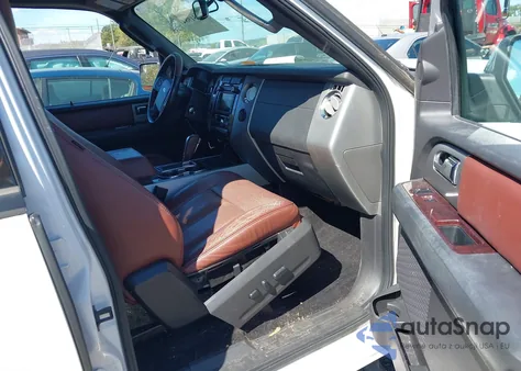 2013 Ford Expedition King Ranch z USA, uszkodzony, nr VIN 1FMJU1J51DEF61286